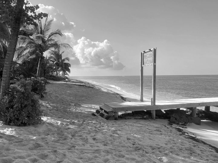 Antigua & Barbuda Citizenship by Investment: Eligibility, Benefits & FAQs card image